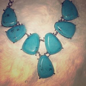 Tourquise Statement Necklace + Earrings